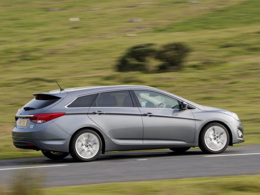 Hyundai i40 Station Wagon CRDi 2011 года  (UK) (фото 132 из 146)